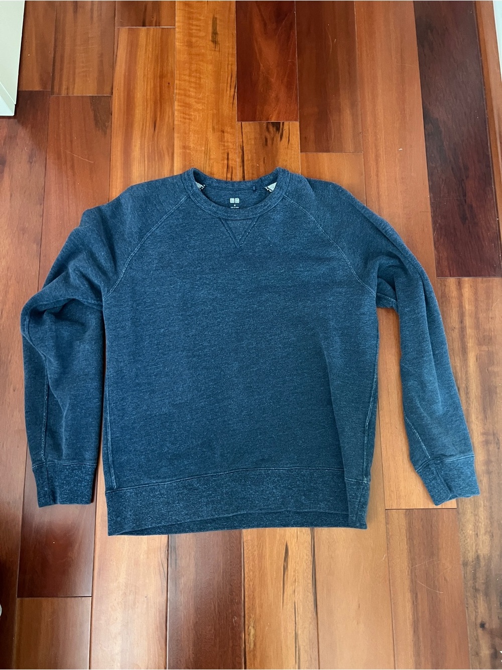 Uniqlo Men's Crewneck Sweater